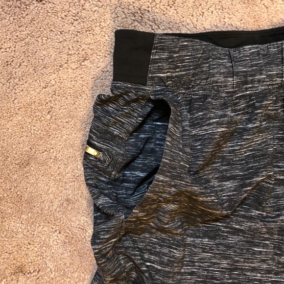 T. H. E. Short 9” (Linerless) - Picture 2 of 5